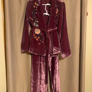 Free People Perfect Illusion Wide Leg Crush velvet pantsuit Size 8 BNWOT